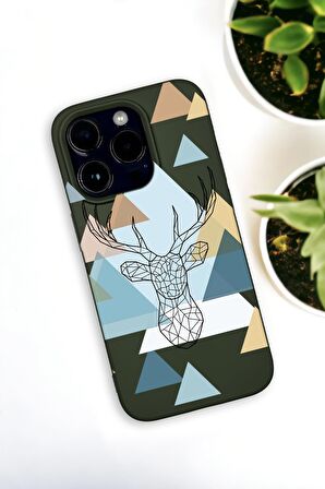 iPhone 14 Pro Max Uyumlu Polygon Deer Desenli Premium Silikonlu Haki Lansman Telefon Kılıfı