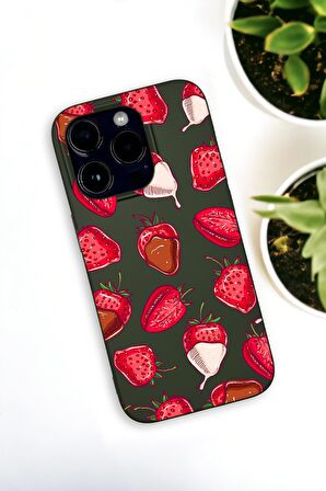 iPhone 14 Pro Uyumlu Çikolatalı Çilekler Desenli Premium Silikonlu Haki Lansman Telefon Kılıfı