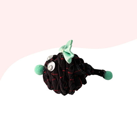 Çıngıraklı Örme Kedi Oyuncağı 9Cm Siyah Desenli
