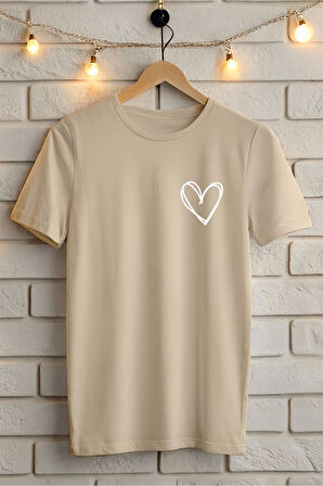 Minimal Kalp Baskılı Unisex Oversize Tişört