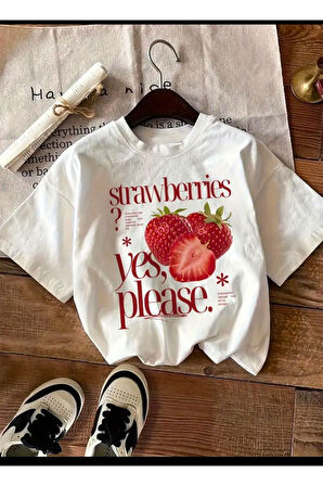 STRAWBERRIES BASKILI BASIC T-SHIRT