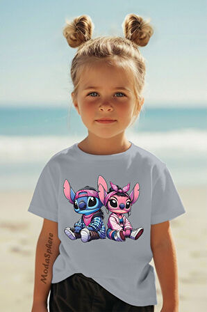 Şapkalı Lilo ve Bandanalı Stitch BASKILI BİSİKLET YAKA KISA KOLLU ÇOCUK TİŞÖRT