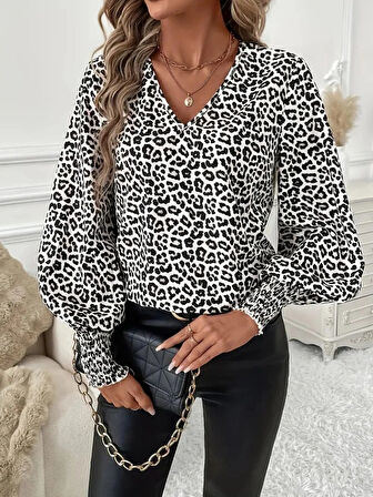 MDB Kadın Uzun Kollu V Yaka Kollar Gipe Detaylı Leopar Desenli Süprem Bluz