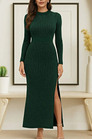 MDB Kadın Uzun Kollu Bisiklet Yaka Taşlı Midi Kadife Elbise