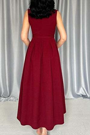 Bordo Önü Britli Pileli Elbise