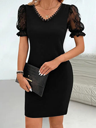 Kadın Kısa Kollu V Yakalı Dantel Detaylı Kısa Ithal Krep Elbise