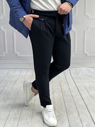 Erkek Bel Toka Detaylı Pileli Old Money Pantolon