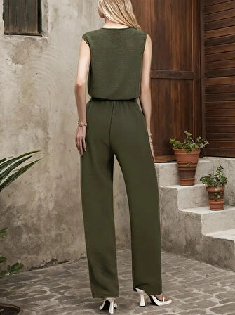 Kadın Kolsuz V Yakalı Aerobin Bluz Ve Belden Kuşaklı Pantolon Ikili Takım