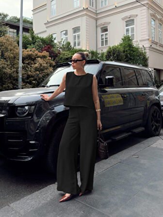 Kadın Bisiklet Yaka Kolsuz Bluz Ve Bol Paça Aerobin Kumaş Ikili Takım