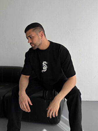 Baskılı Oversize Bisiklet Yaka T-shirt - Siyah