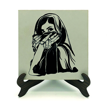 Peçeli Kadın ÇizimiBaskılı MDF Masaüstlük