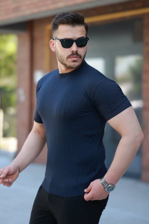 Erkek Bisiklet Yaka Örgü Desenli Kısa Örme Triko Kollu T-shirt