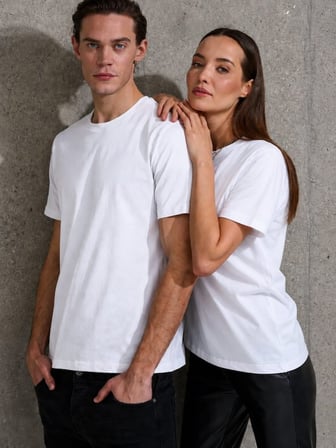 Unisex Kısa Kollu Bisiklet Yaka Basic Viskon Bluz Beyaz S/M