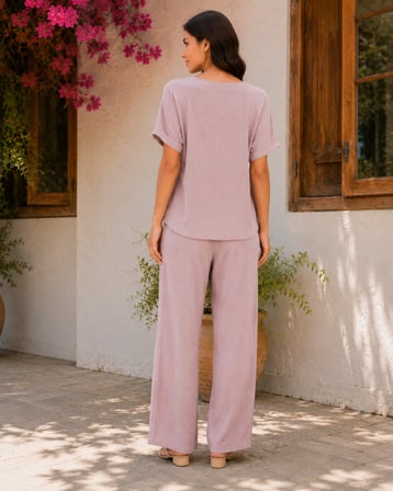Kadın Kısa Kollu Asimetrik Kesim Detaylı Düğmeli Bürümcük Bluz Ve Pantolon Ikili Takım Pembe L/XL