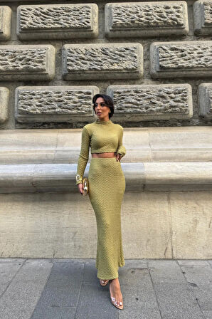 Kadın Bürümcük Kumaş Safir Dokulu Likralı Crop Top ve Maxi Etek Takım MDM3002