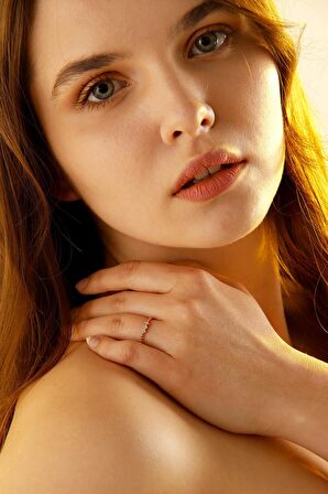 0,11 ct Baget Pırlanta Yüzük