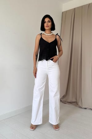 MODA ŞEHRİ Siyah Bağcıklı Brode Bluz