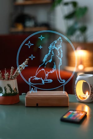 Kişiye Özel 3D Uluyan Kurt Masaüstü Led Lamba