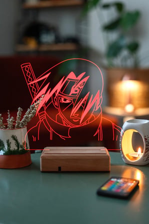 Naruto Itachi Uchiha Hediye 16 Renk Kumandalı Anime Gece Lambası