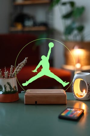 Basketbol Sevenlere Hediye , Basketbol Hediyesi 16 Renkli Kumandalı Gece Lambası