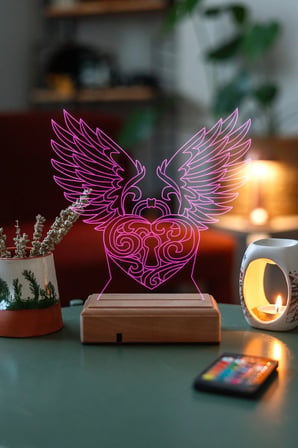 Kalp Ve Kanat 3d 16 Renk Dekoratif 16 Renkli Kumandalı Led Lamba