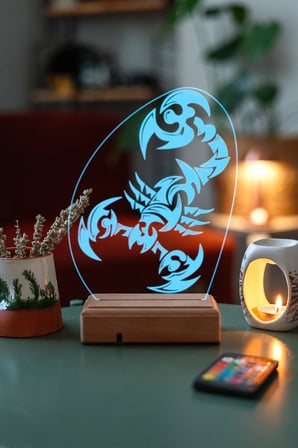 Tasarım Akrep 3d 16 Renk Kumandalı Dekoratif Led Lamba
