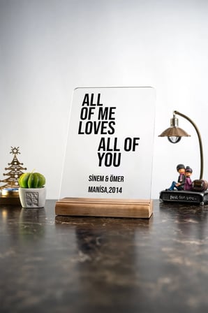 All Of Me Loves Tarih İsimli Masa Süsü Ev Dekor