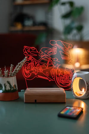 Honda CBR Motor İsimli Hediyelik 16 Renkli Kumandalı Gece Lambası