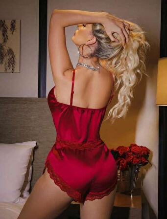 Bordo Dantel İşlemeli İnce Askılı Önden Bağlamalı Saten Şortlu Takım