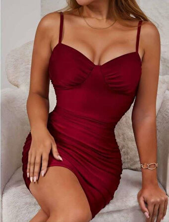 Bordo Büzgülü Mini Club Elbisesi