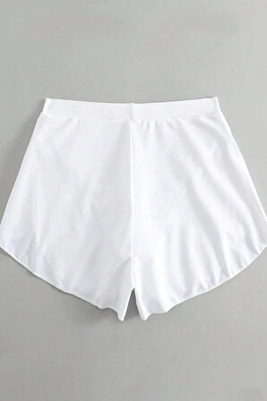 Kadın Beyaz Yırtmaçlı Etek Görünümlü Şık Deniz Şortu