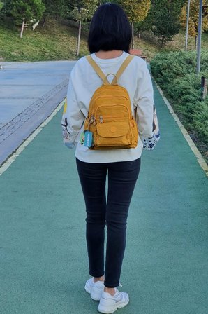 NEMO BAGS Unisex Sarı Sırt Çantası 12'' İnç Günlük Kullanım Klinkır Suya Dayanıklı Sırt Çantası/ Tablet Bölmeli/ Spor Çantası Kılinkır 30x25x13cm