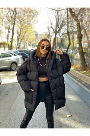 Kapşonlu Oversize Şişme Mont - Siyah