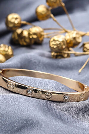 Taş Detaylı Çelik Kelepçe Bileklik & Başak Desen Bileklik & Sıralı Çelik Bileklik Hediye Seti