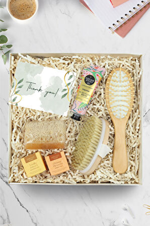 Atkılı Fırça & Kabak Lif Sabun & Krem & Teashop 2'li Bitki Çayı & Ahşap Tarak Hediye Seti