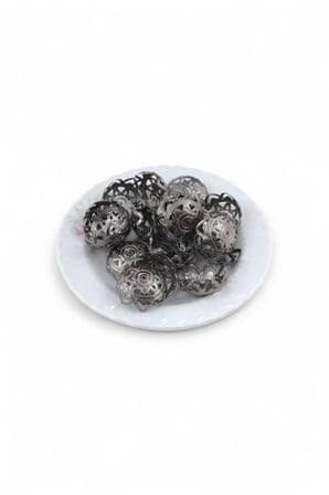 Dairesel Desenli 25x8 mm Kubbe Model Metal Pul (10 Adet)
