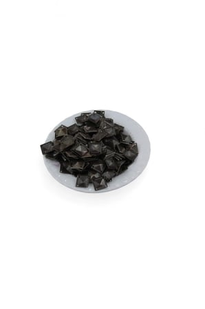 13x13 4 Delikli mm Kare Bombeli Pirinç Pul Payet (30 Gr 50 Adet)