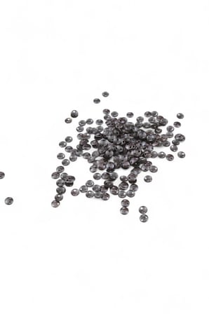 Bombeli 6 mm İki Delikli Pirinç Pul Payet (30 Gr 250 Adet)