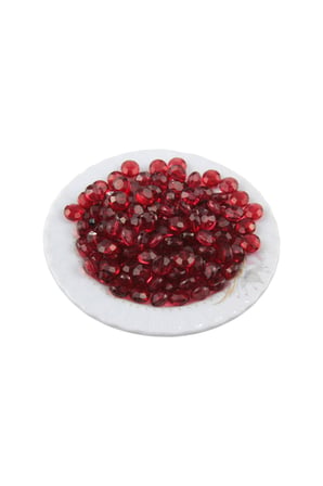 Akrilik 10 mm Bordo Yuvarlak İçten Delikli Bombeli Boncuk Aksesuar Takı Malzemesi (30 Gr 85 Adet)