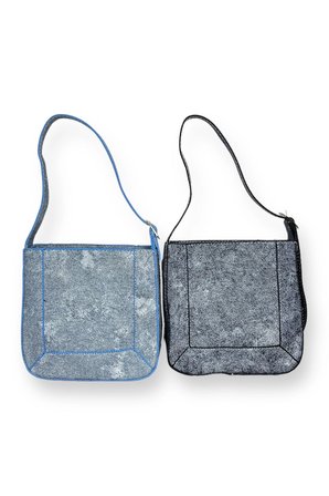 Kadın Denim Desenli Açık Mavi Renkli Omuz Çantası