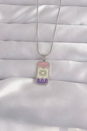 Mey İthalat® 316L Çelik Gümüş Renk Karışık Mineli Ay Figür Tarot Kolye