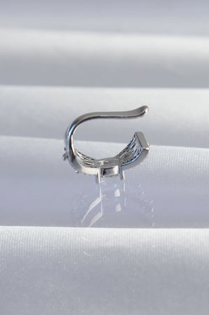 Mey İthalat® Pirinç Gümüş Renk Zirkon Taş Kaplama Earcuff Küpe