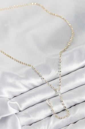Mey İthalat® Pirinç Zirkon Taşlı Gold Renk Kadın Y Kolye