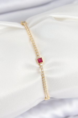 Mey İthalat® Pirinç Zirkon Taşlı Kare Model Gold Renk Kadın Bilekilk