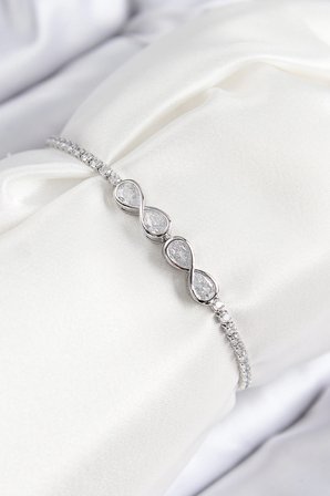 Mey İthalat® Pirinç Zirkon Taşlı Sonsuzluk Model Gümüş Renk Asansörlü Kadın Bileklik