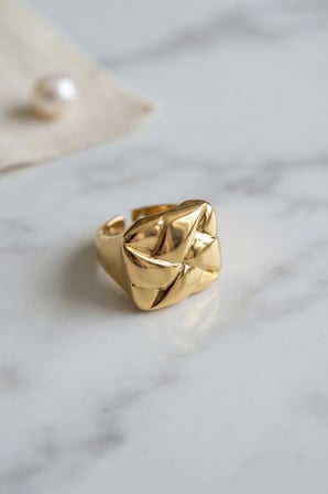 Mey İthalat Geometrik Origami Tasarımlı Ayarlanabilir Gold Renk Yüzük