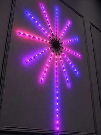Mey İthalat Telefon Kontrollü RGB Fireworks LED Işık Çok Renkli Dekoratif Duvar Lambası
