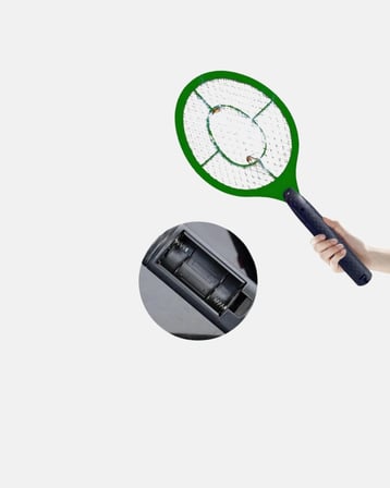 Yüksek Gerilimli Elektronik Sinek Raket – Sessiz, Kimyasız ve Güvenli Kullanım