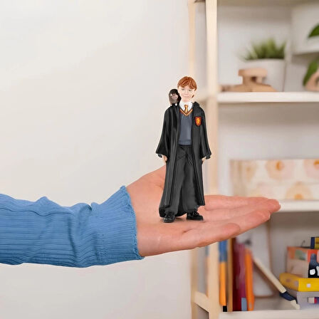 CEYLAN ADAM   Schleich Ron Weasley Scabbers 42634