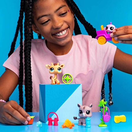 CEYLAN ADAM   Littlest Pet Shop Minişler Safari Oyun Seti S1